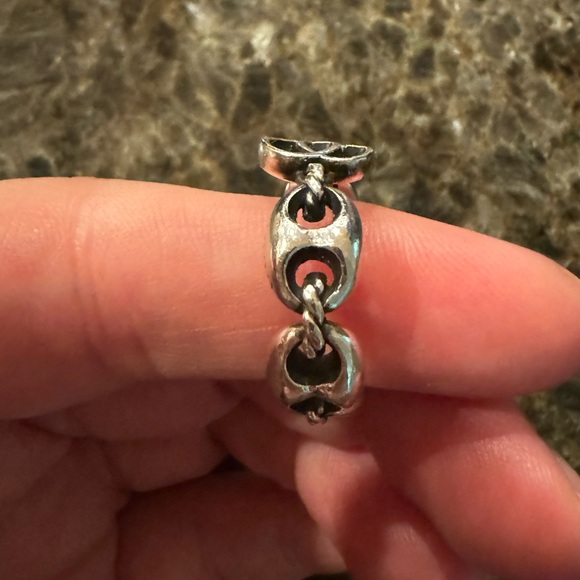 GUCCI Double G Chain Interlocking Ring - Picture 4 of 6